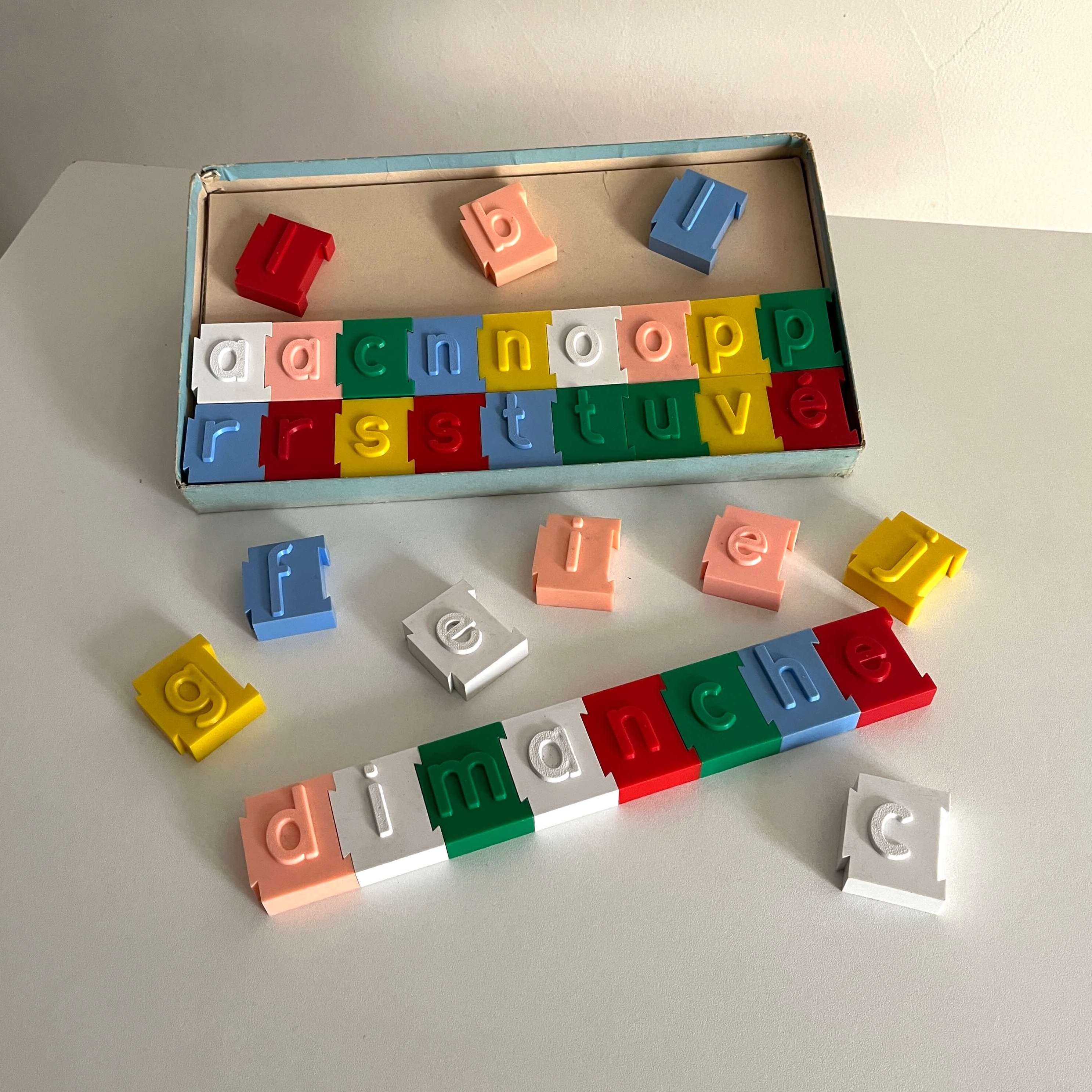 Juego de letras Vintage Kiddicraft años 50