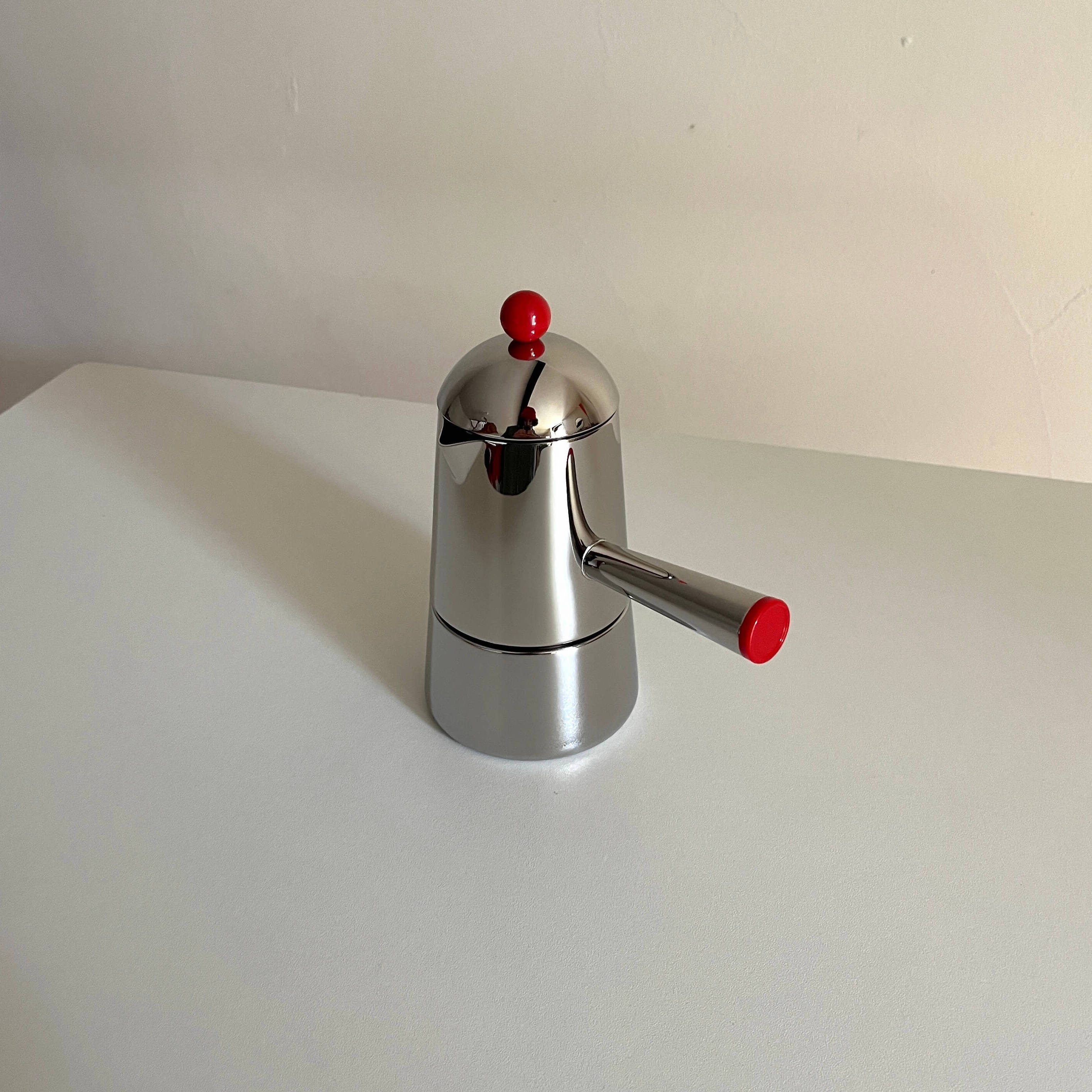 Cafetera Carmencita de Marco Zanuso